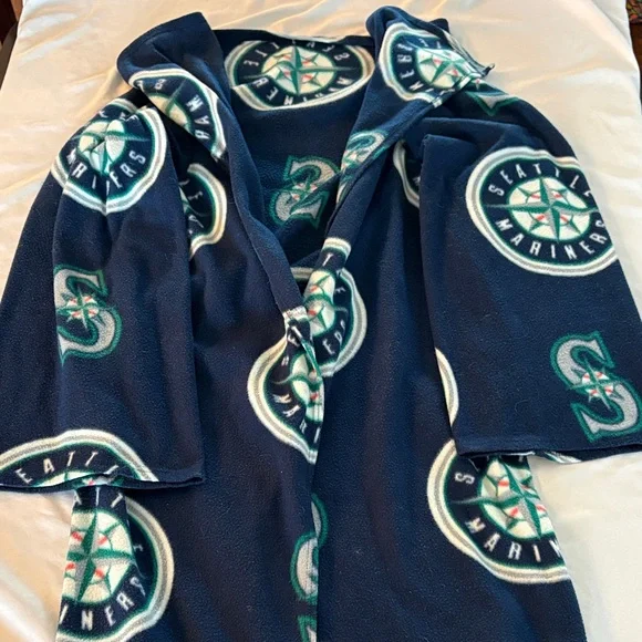 Seattle Mariners Fleece Robe/Blanket - Picture 1 of 7